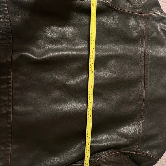 Territory Ahead leather jacket - Picture 3 of 3